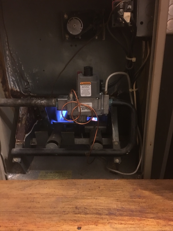 Replacing a Honeywell gas valve on a luxaire furnace in N Paulina St, Chicago, IL, USA.